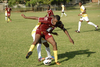 Garvey Maceo vs Muschett game action