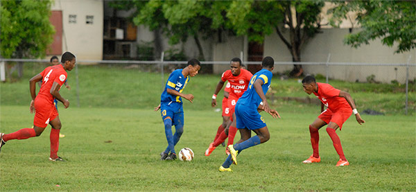 Game action between Ruseas and Glenmuir - Rusea's won 3-2
